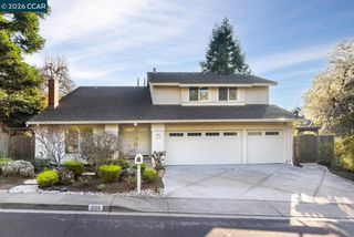 1555 Pebblebrook Ct, Walnut Creek, CA 94596