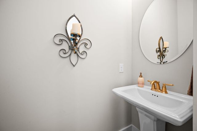 2916 Eddy Drive, Mount Pleasant, SC 29466