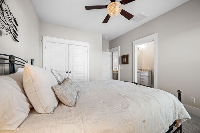 2916 Eddy Drive, Mount Pleasant, SC 29466