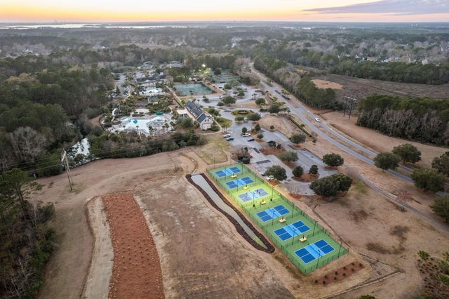 2916 Eddy Drive, Mount Pleasant, SC 29466