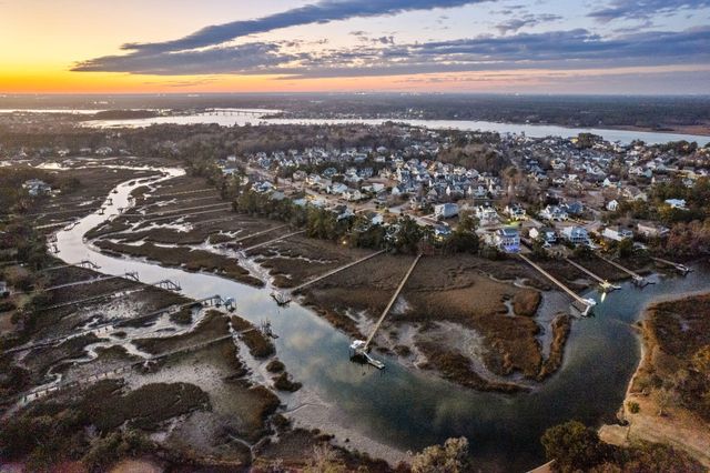 2916 Eddy Drive, Mount Pleasant, SC 29466