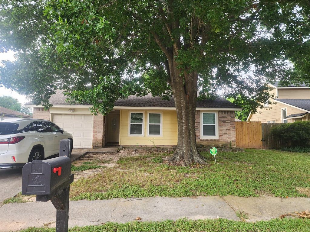 10115 Mill Shadow Drive, Houston, TX 77070