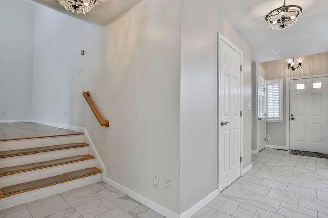 37 Coles Way, Atkinson, NH 03811