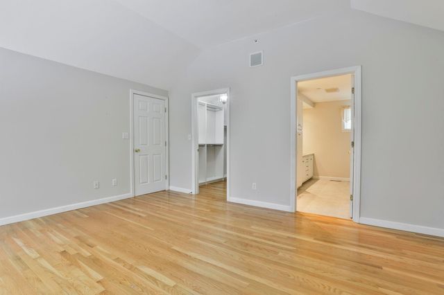 37 Coles Way, Atkinson, NH 03811