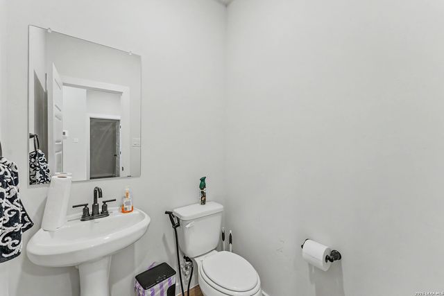 16515 ROSEMARY RDG, Elmendorf, TX 78112