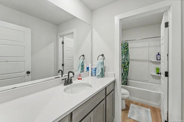 16515 ROSEMARY RDG, Elmendorf, TX 78112