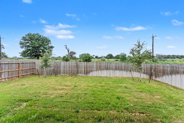 16515 ROSEMARY RDG, Elmendorf, TX 78112