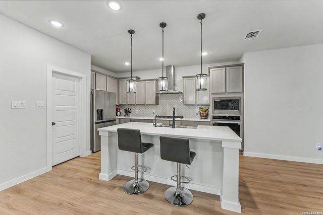 16515 ROSEMARY RDG, Elmendorf, TX 78112