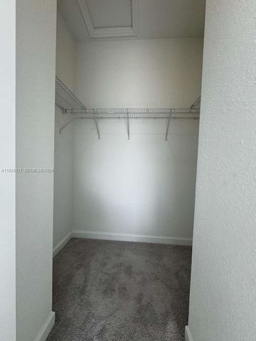 632 SE 14th Ct 632, Homestead, FL 33034