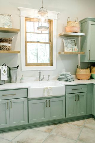 987 Pauls Mill Road, Versailles, KY 40383