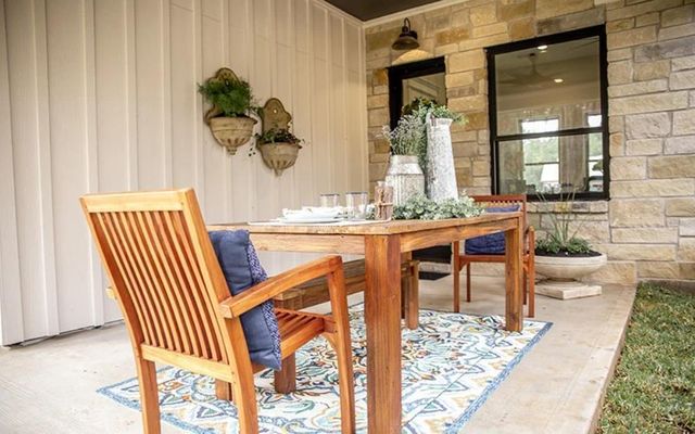 987 Pauls Mill Road, Versailles, KY 40383