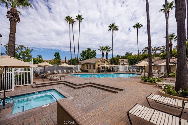 28392 Klondike Drive, Lake Forest, CA 92679