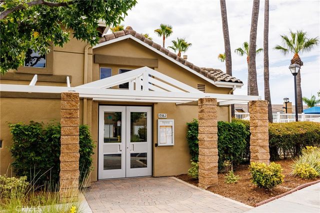28392 Klondike Drive, Lake Forest, CA 92679