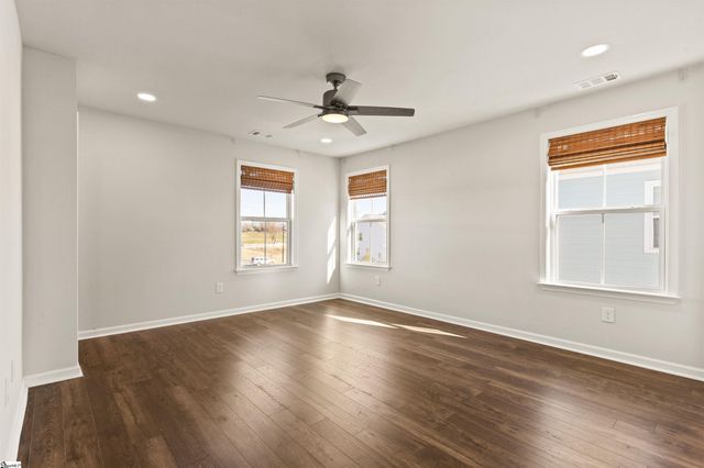 116 Lewes Avenue, Simpsonville, SC 29681