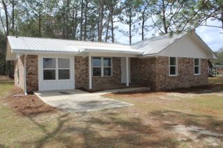 160 Sue Lane, Defuniak Springs, FL 32435