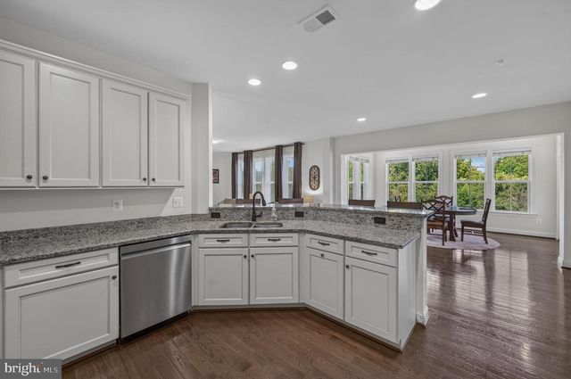 1315 VOLUNTEER DR, Brunswick, MD 21716