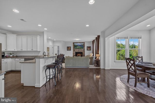 1315 VOLUNTEER DR, Brunswick, MD 21716