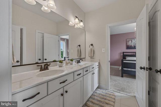 1315 VOLUNTEER DR, Brunswick, MD 21716
