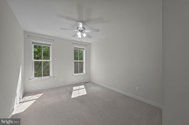 1315 VOLUNTEER DR, Brunswick, MD 21716