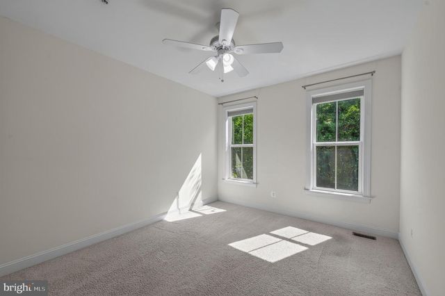 1315 VOLUNTEER DR, Brunswick, MD 21716