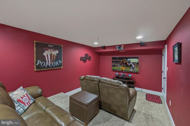 1315 VOLUNTEER DR, Brunswick, MD 21716