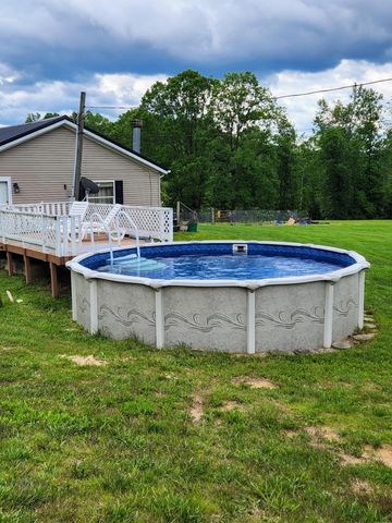 711 Becky Jane Road, Frenchburg, KY 40322