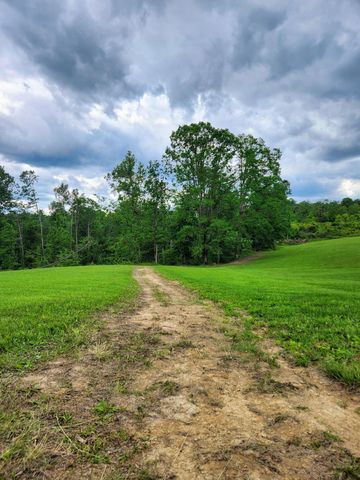 711 Becky Jane Road, Frenchburg, KY 40322