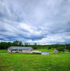 711 Becky Jane Road, Frenchburg, KY 40322