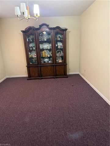 263 Badgett Avenue, Mount Airy, NC 27030