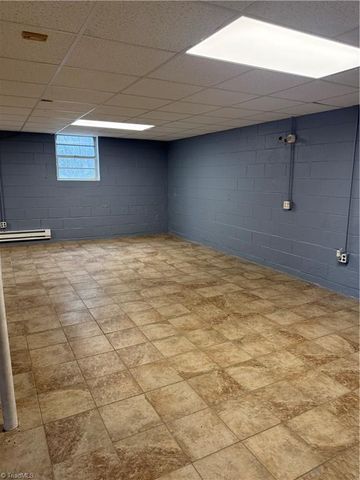 263 Badgett Avenue, Mount Airy, NC 27030