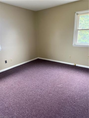 263 Badgett Avenue, Mount Airy, NC 27030