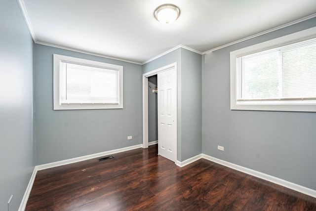 12528 S Justine Street, Calumet Park, IL 60827