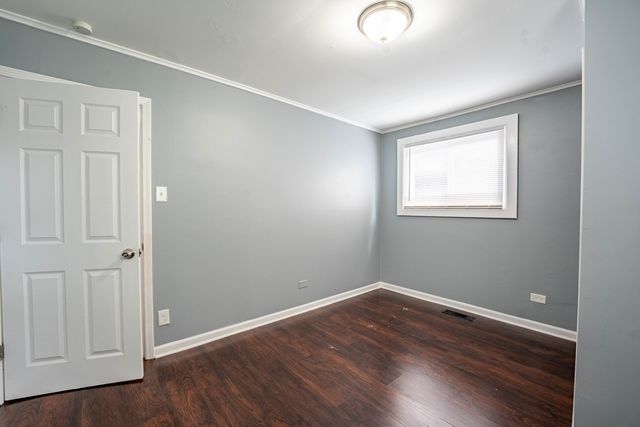 12528 S Justine Street, Calumet Park, IL 60827