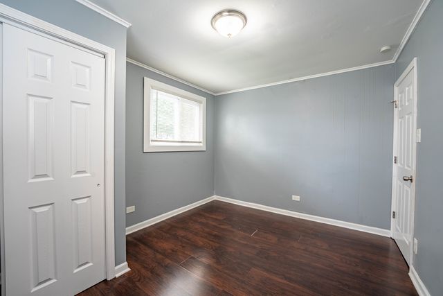 12528 S Justine Street, Calumet Park, IL 60827