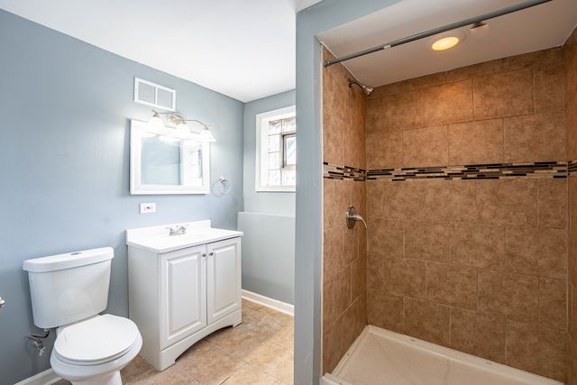 12528 S Justine Street, Calumet Park, IL 60827
