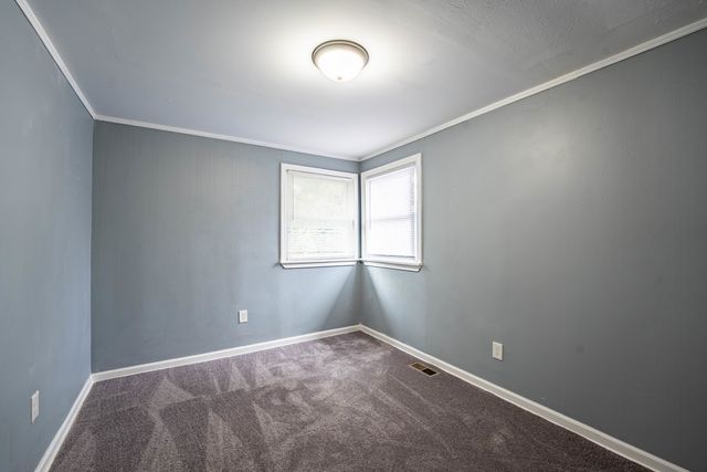 12528 S Justine Street, Calumet Park, IL 60827
