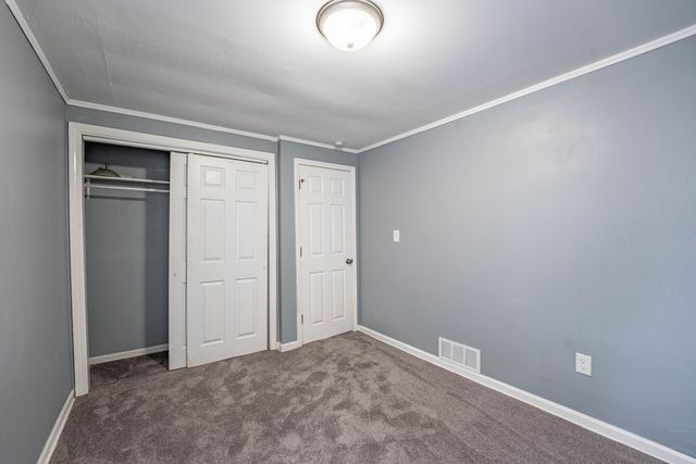 12528 S Justine Street, Calumet Park, IL 60827