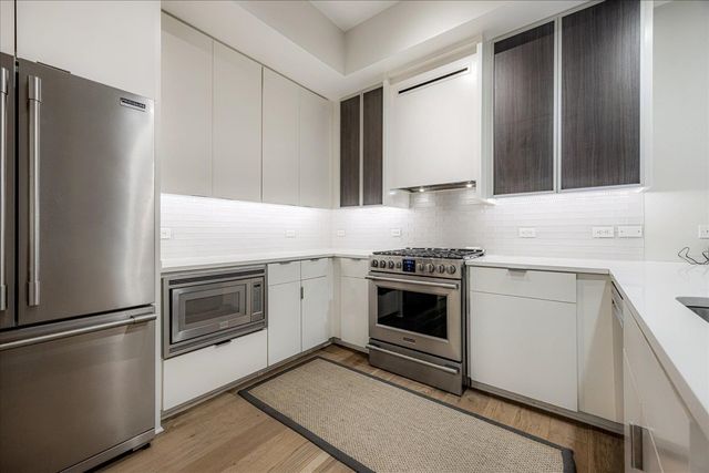 717 S Riverside Dr Apt 207, Memphis, TN 38103