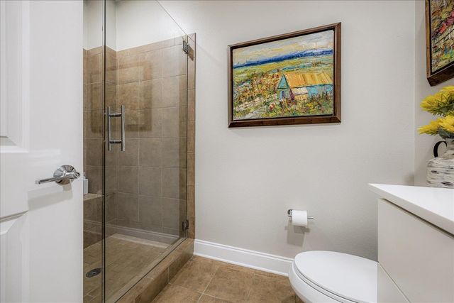 717 S Riverside Dr Apt 207, Memphis, TN 38103