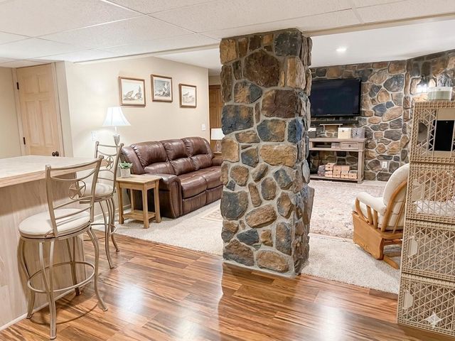 737 KONNOR COURT, Omro, WI 54963