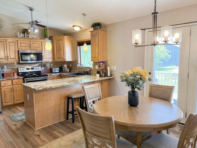 737 KONNOR COURT, Omro, WI 54963