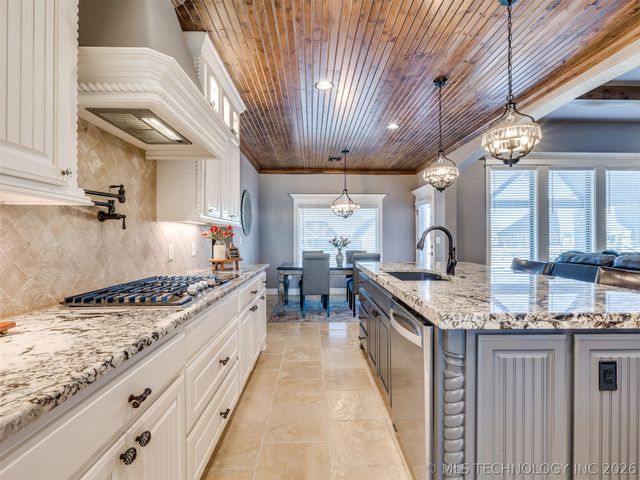 11419 S 213th East Avenue, Broken Arrow, OK 74014