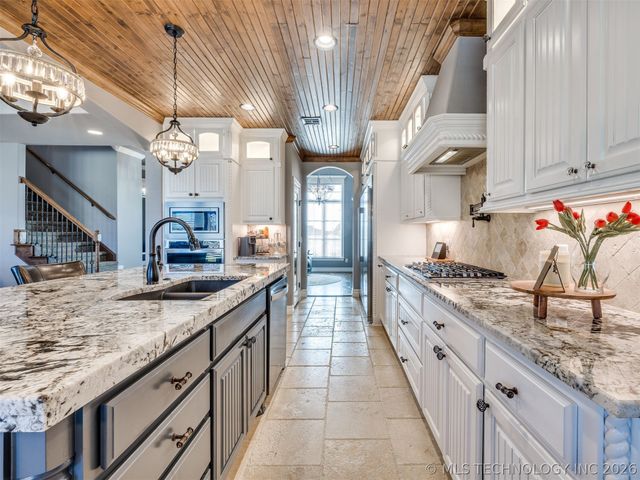 11419 S 213th East Avenue, Broken Arrow, OK 74014