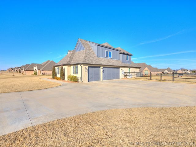 11419 S 213th East Avenue, Broken Arrow, OK 74014