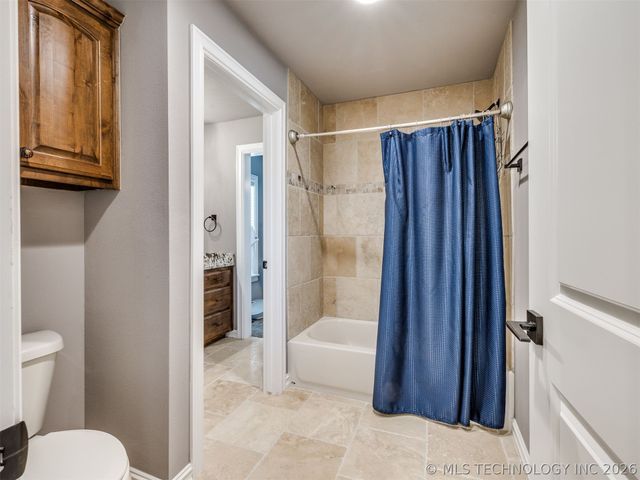 11419 S 213th East Avenue, Broken Arrow, OK 74014