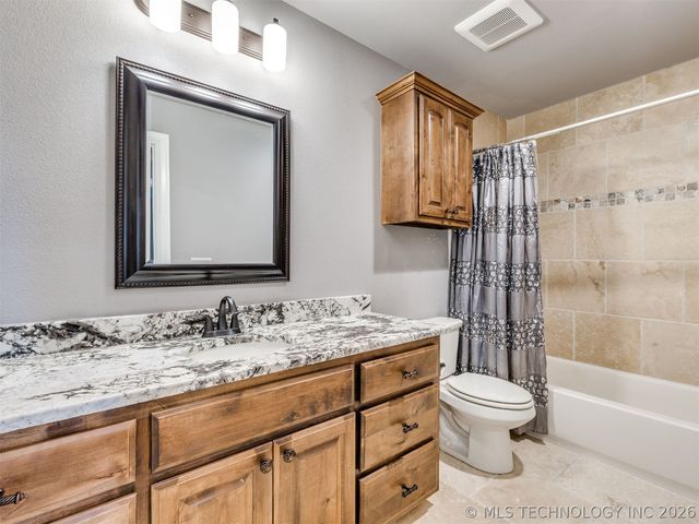 11419 S 213th East Avenue, Broken Arrow, OK 74014