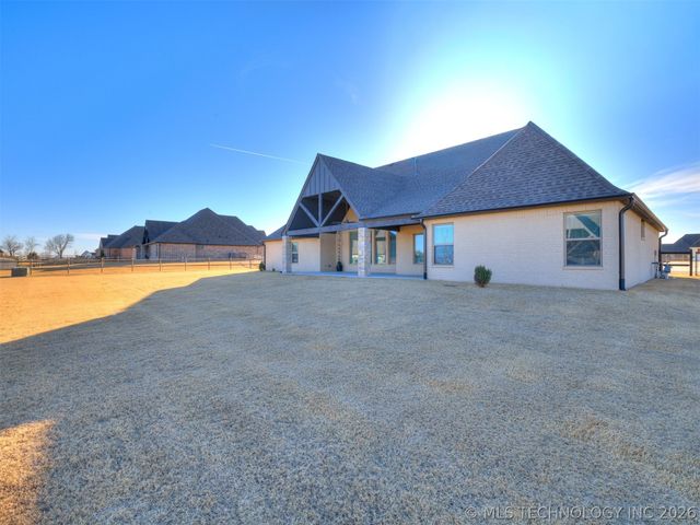 11419 S 213th East Avenue, Broken Arrow, OK 74014