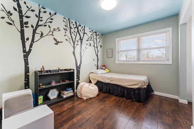 310 N Jay Street, Griffith, IN 46319