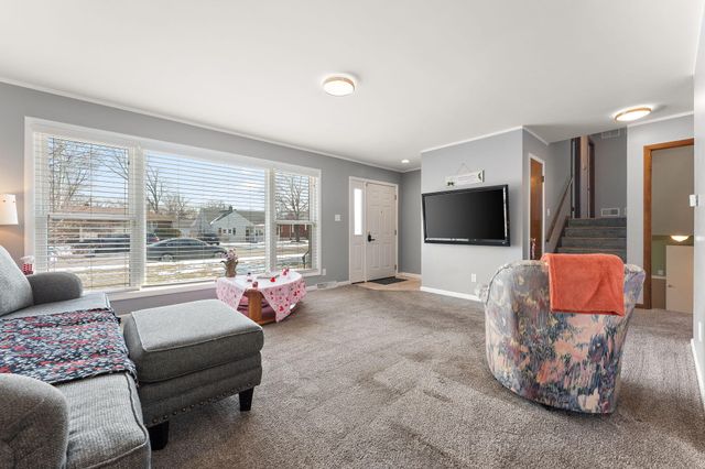 310 N Jay Street, Griffith, IN 46319