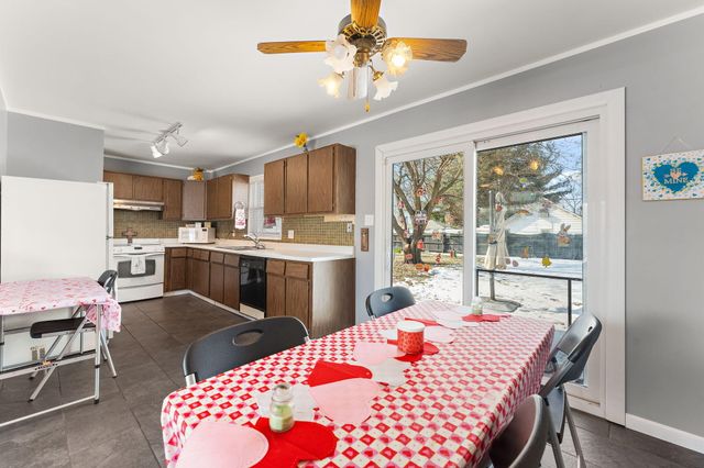 310 N Jay Street, Griffith, IN 46319